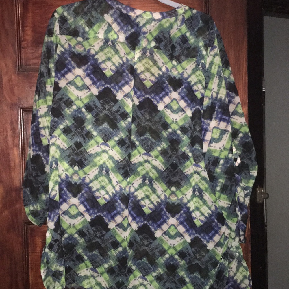 Sheer top - Picture 5 of 6